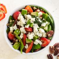 Crumbly Gorgonzola Strawberry Quinoa Salad_image