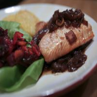 Salmon With Caramelized Onion and Fig Sauce image