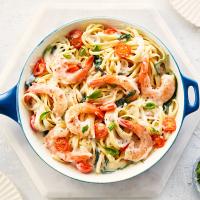 CAMPBELL'S® One-Pot Linguine with Bacon and Shrimp_image