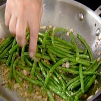 String Beans with Shallots_image