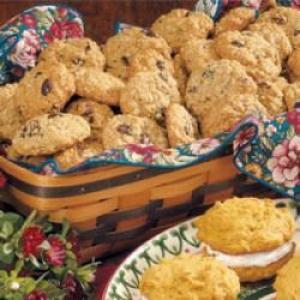 Maple Raisin Oatmeal Cookies_image