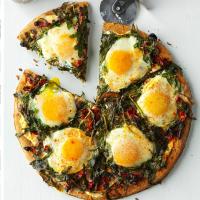Arugula & Mushroom Breakfast Pizza image
