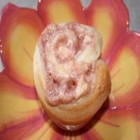 Strawberry Cheese Sweet Rolls_image