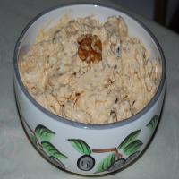 Roasted Garlic and Sun-Dried Tomato Spread image