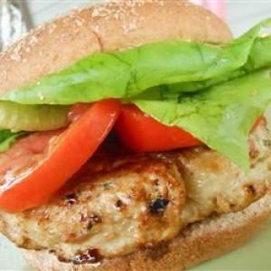 Cilantro Chicken Burgers with Avocado_image