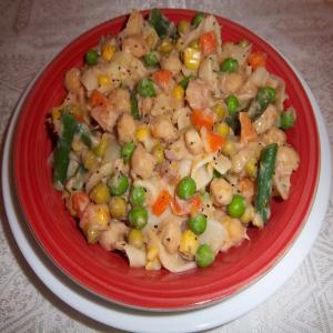 Everythin Goes Chick Pea and Tuna Noodle Casserol_image