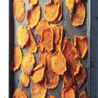 Baked Sweet Potato Chips_image