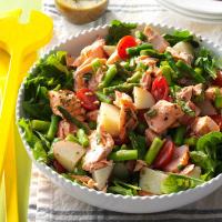 Salmon Vegetable Salad with Pesto Vinaigrette_image