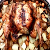 Oven Roasted Whole Lemon-Pepper Chicken and Veggies_image