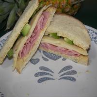 Ham and Cheese Sandwiches_image