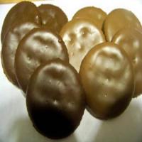Chocolate Covered Buttery Crackers_image