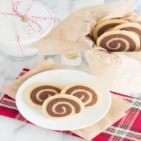 Chocolate and Vanilla Swirl Cookies_image