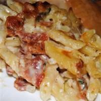 White Cheddar Macaroni with Bacon and Thyme_image