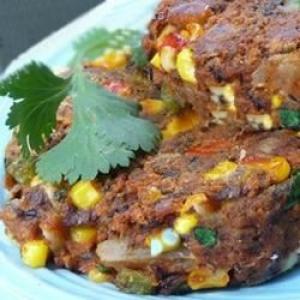 Spicy Black Bean and Corn Burgers_image