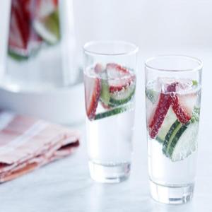 Strawberry Cucumber Basil Water_image