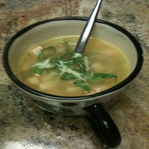 Turkey and Navy Bean Soup_image