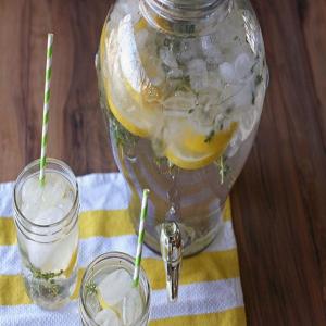 Lemon & Thyme Flavored Water image