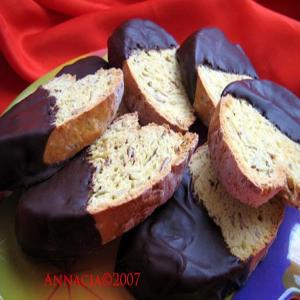 Chocolate Dipped Almond Anise Biscotti_image
