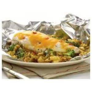 Foil-Pack Chicken and Broccoli Dinner_image