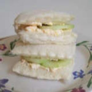 Sherri's Cheese Tea Sandwiches_image