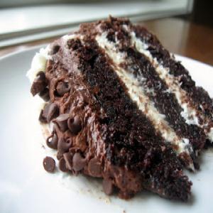 Chocolate Layer Cake with Cream Cheese Recipe_image