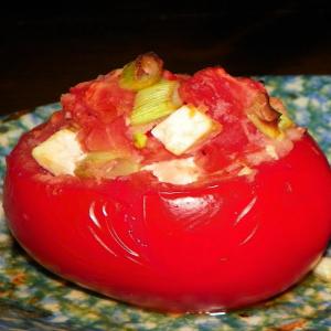 Stuffed Tomatoes with Feta Cheese_image