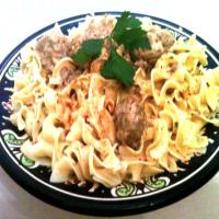Swedish Meatballs in Sour Cream Sauce over Buttered Egg Noodles_image