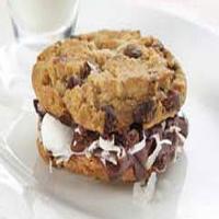Chips Ahoy! Warm S'mores Recipe - (4.5/5) image