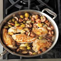 Garlic-Braised Chicken with Olives and Mushrooms_image