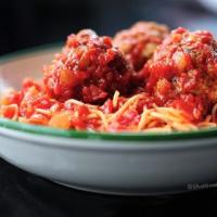 Classic Spaghetti and Meatballs_image