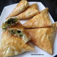 Spinach and cheese filled filo pastry triangles; Muska Boregi_image