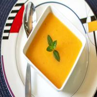 Cold Cantaloupe Soup with Cucumber Recipe_image