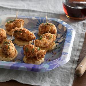 Chicken-and-Waffle Bites_image