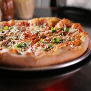Meatball Parm Speciality Pizza_image