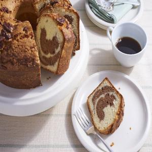 Marbled Pecan Pound Cake Recipe_image
