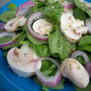 Mushroom Spinach Salad_image