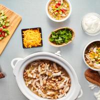 Hidden Valley® Easy Slow Cooker White Chicken Chili_image