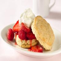Southern-Style Biscuit Shortcakes image