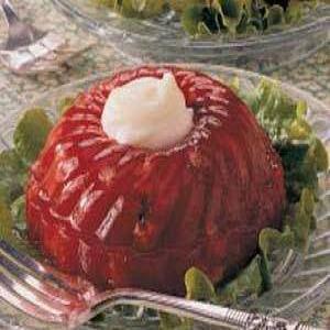 Strawberry-Rhubarb Chilled Salad_image