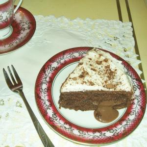 Chocolate Cake With Cream Cheese Frosting_image