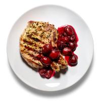 Grilled Pork Chops With Cherry Sauce_image