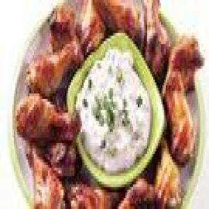 Jerk Chicken Wings with Creamy Dipping Sauce_image
