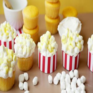 Popcorn Cupcakes (So Cute!) image