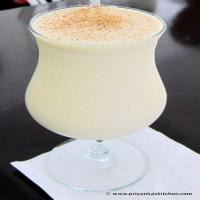 Rum and Coconut Cream Drink_image