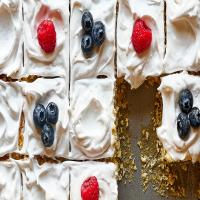 7-Minute Fluffy White Frosting_image