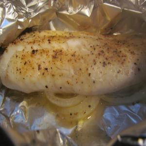 Simple Baked Fish In Foil Ww Recipe - Genius Kitchen_image