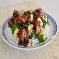 Slow-Cooked Cashew Chicken image