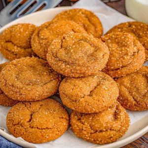 Chewy Molasses Cookies - Tornadough Alli_image