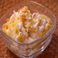 Peach Cornbread Trifle_image