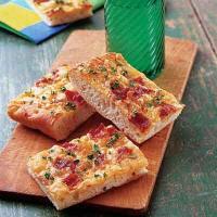 Cheesy Bacon Snack Bread_image